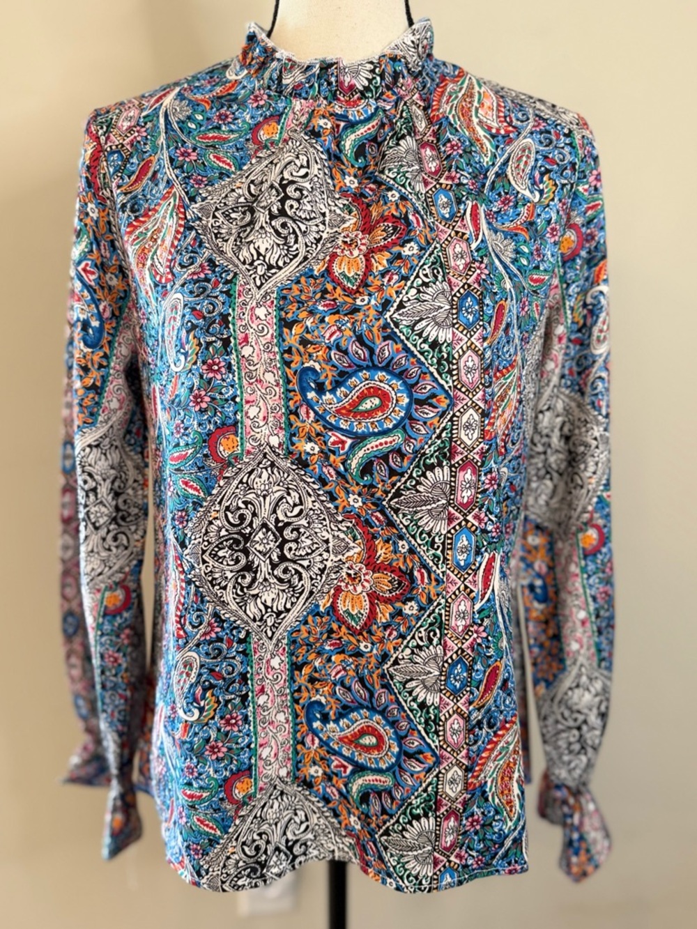 Floral paisley top colorful ruffled long sleeve SZ SM